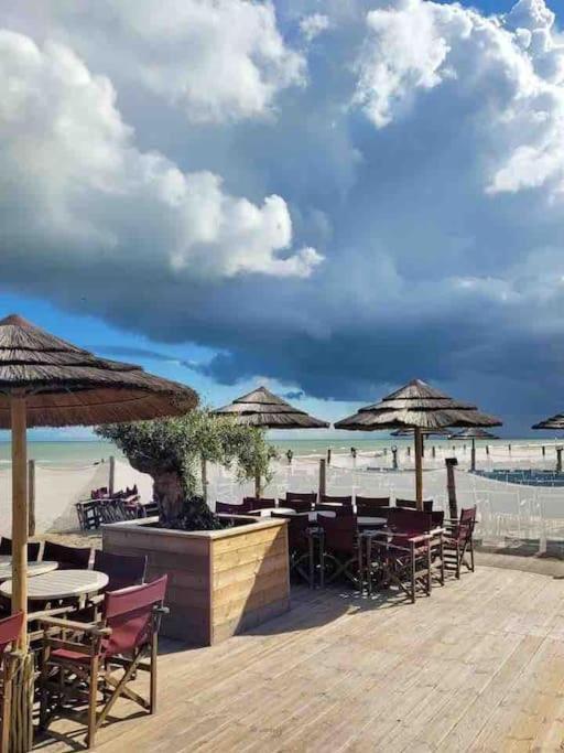Au 154 Bis - Joli Appartement Avec Grande Terrasse Et Proche De La Plage A Malo Dunkirk Extérieur photo